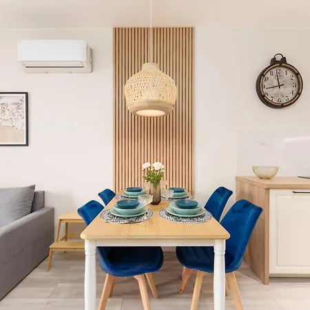 Apartment Miami Z Widokiem Na Morze By Perlowa Przystan Rent